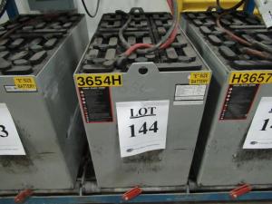 ENERSYS 36 VOLT 1000 A.H. FORKLIFT BATTERY 18 CELL MODEL 125P-17