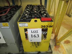 DEKA 36 VOLT 1000 A.H. FORKLIFT BATTERY 18 CELL MODEL D125-17